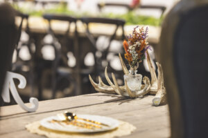 Table setting at the wedding